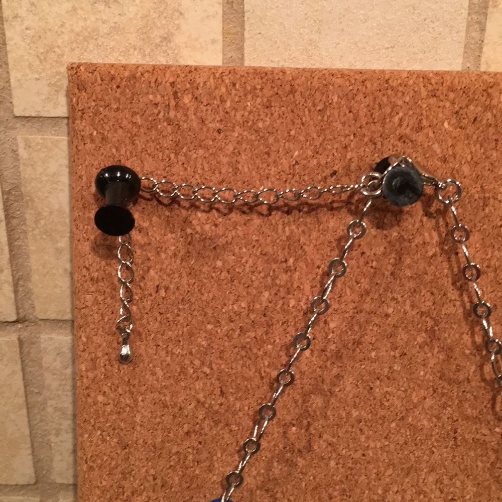 Necklace - Picture 3 of 3